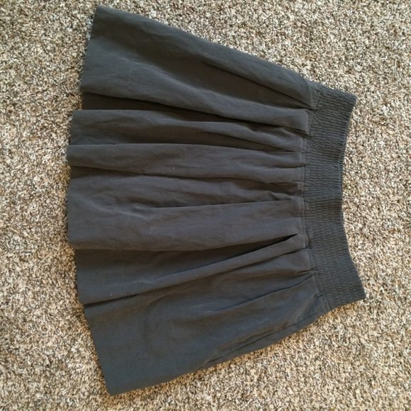 Forever 21 grey mini skirt - Picture 5 of 5